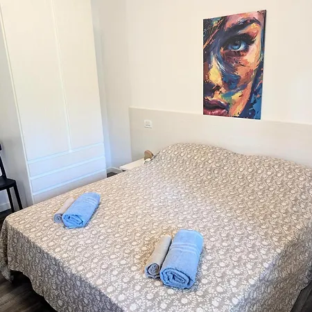 Liana 8 Apartment